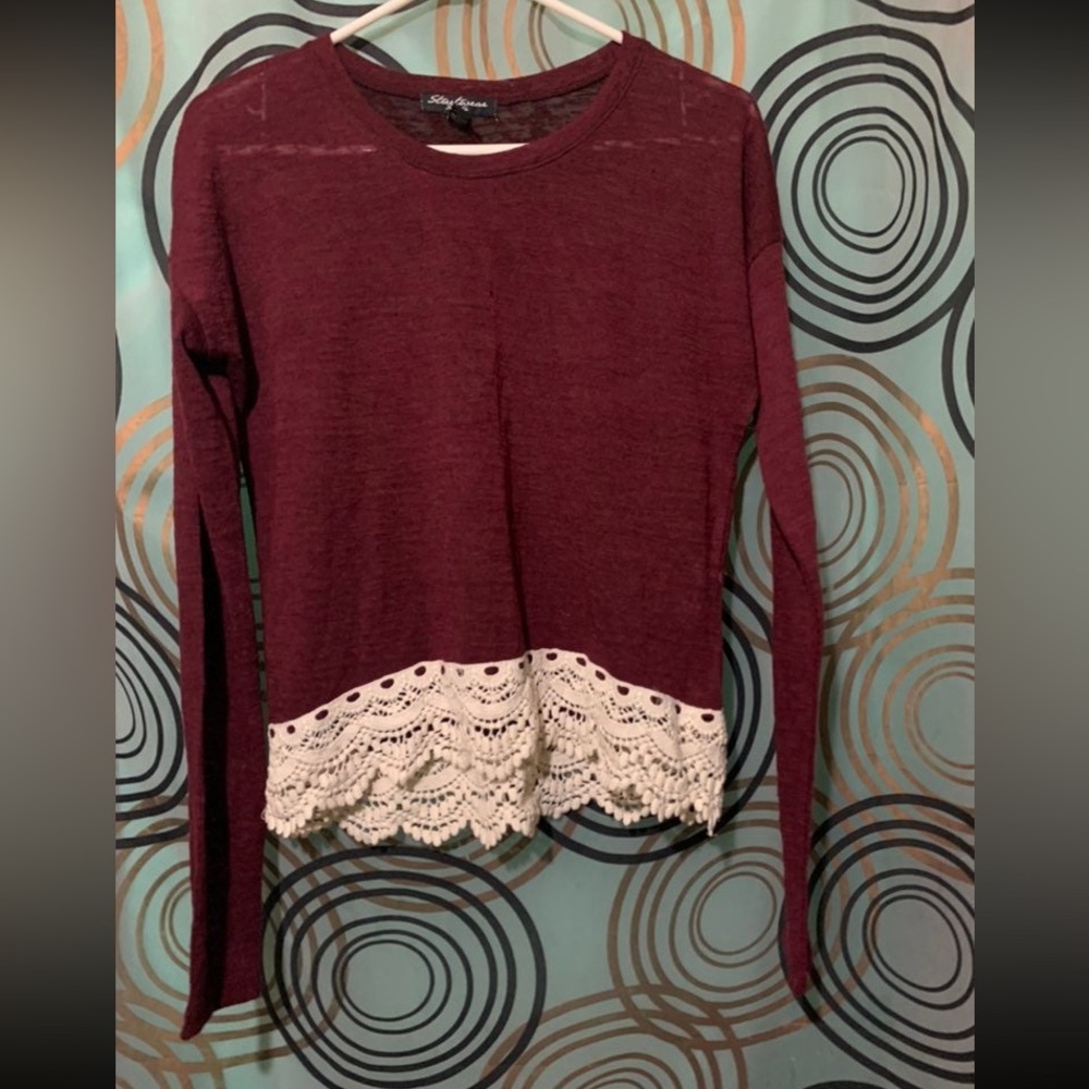 🔥5/$25 Women's Maroon Lace-Hem Long Sleeve Top Sz S